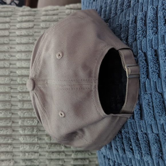 Dunder Mifflin Hat *NWOT* - Picture 2 of 4